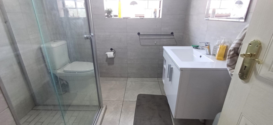 2 Bedroom Property for Sale in Northgate Gauteng