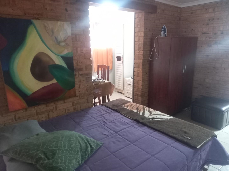 To Let 1 Bedroom Property for Rent in Discovery Gauteng