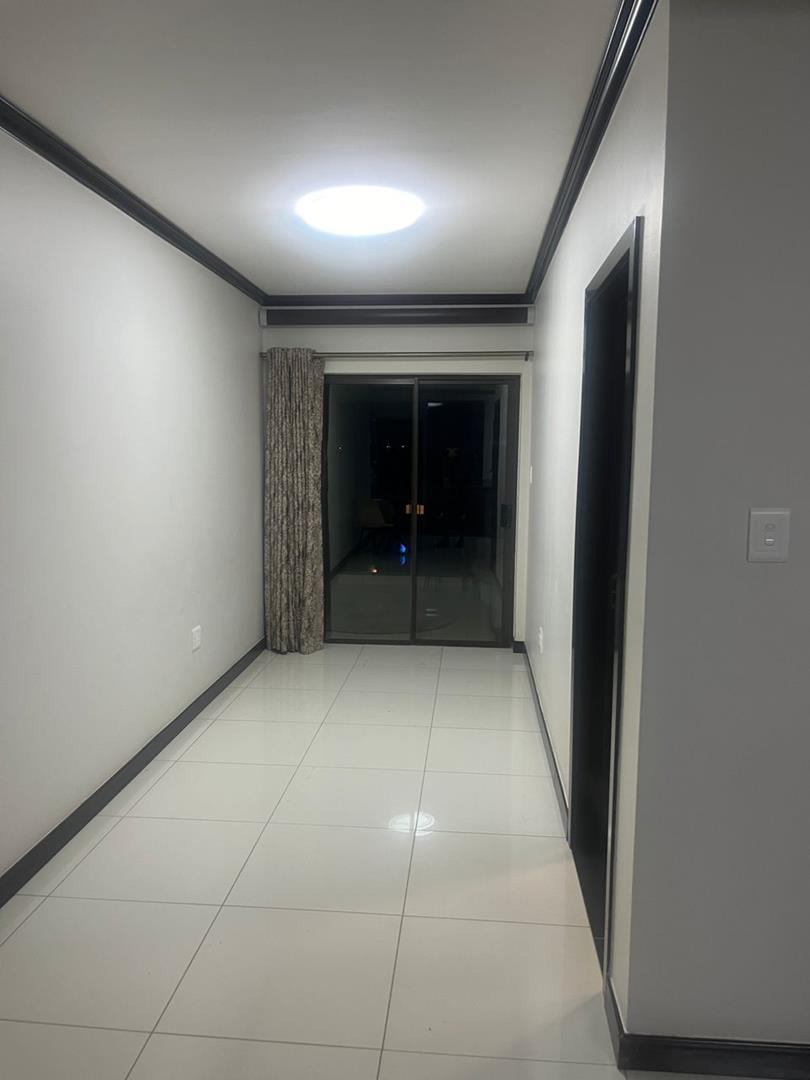 To Let 1 Bedroom Property for Rent in Broadacres Gauteng