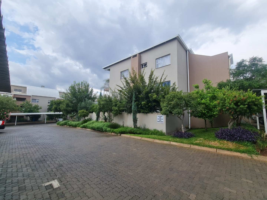 2 Bedroom Property for Sale in Edenburg Gauteng