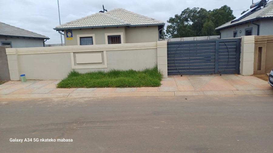 2 Bedroom Property for Sale in New Modder Gauteng