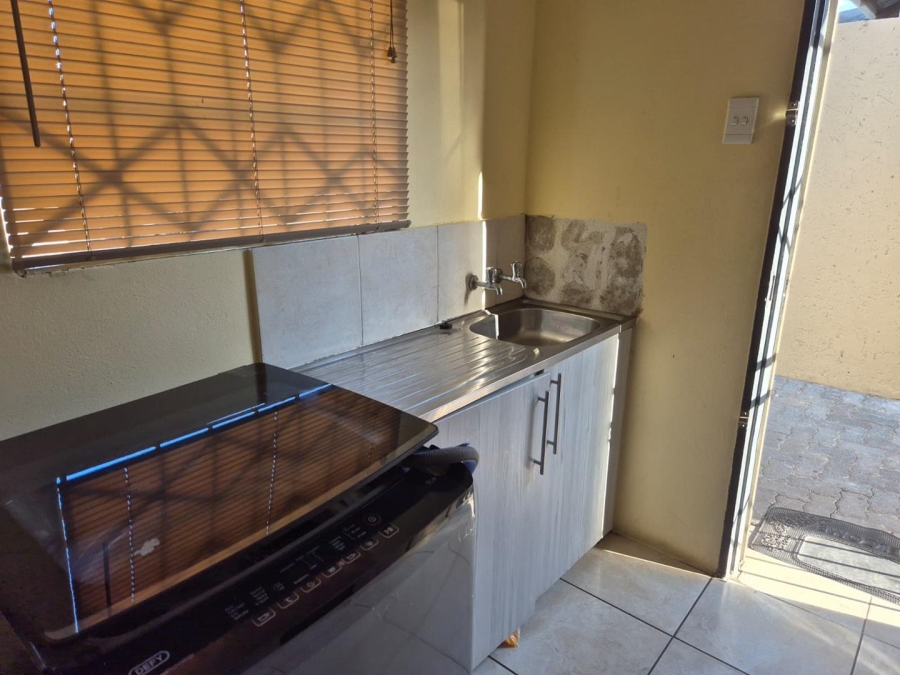 2 Bedroom Property for Sale in Riverside View Gauteng