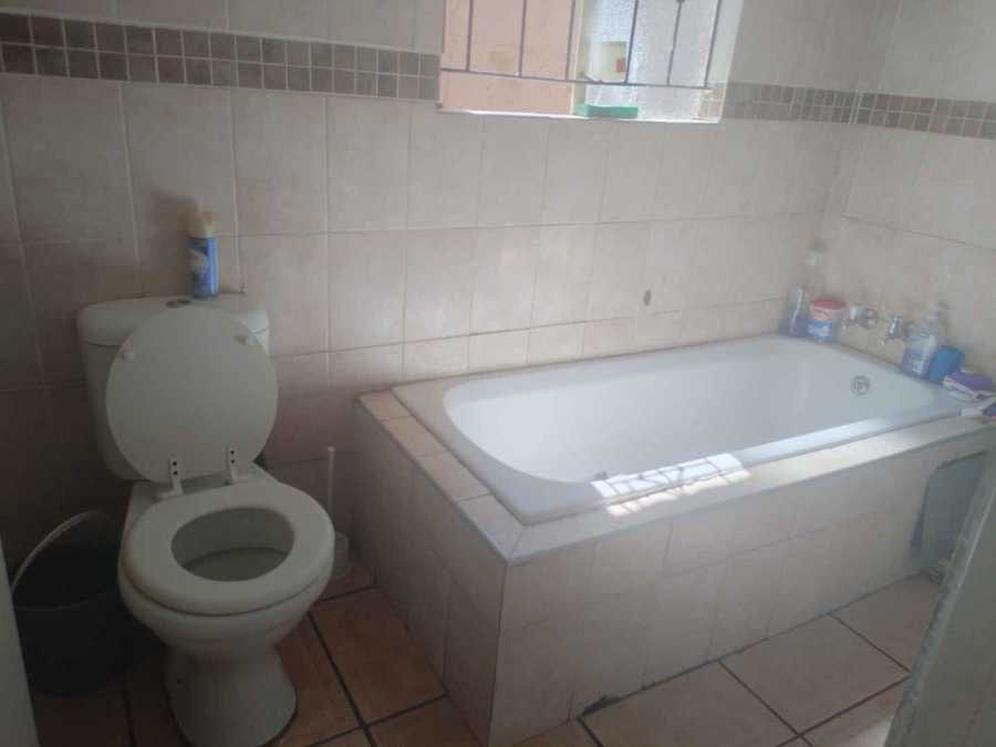 3 Bedroom Property for Sale in Mahube Valley Gauteng