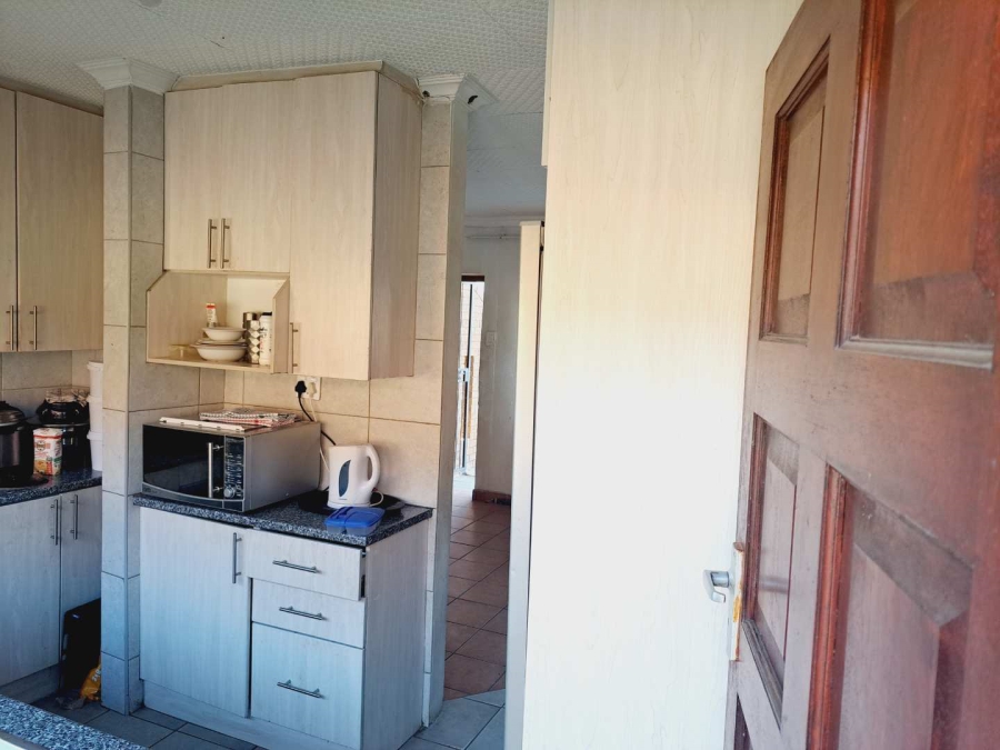 To Let 3 Bedroom Property for Rent in Mamelodi Gardens Gauteng