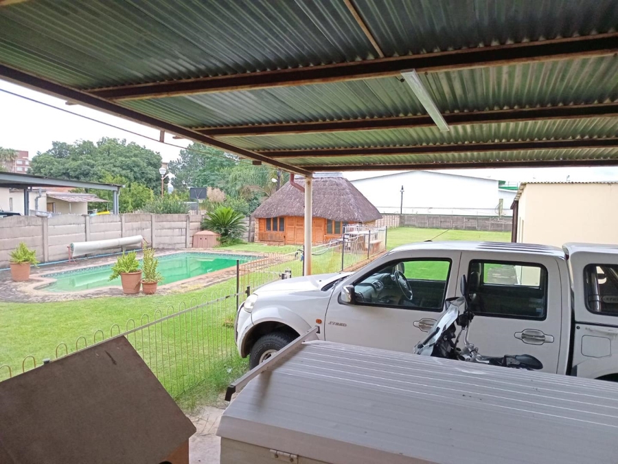 3 Bedroom Property for Sale in Meyerspark Gauteng