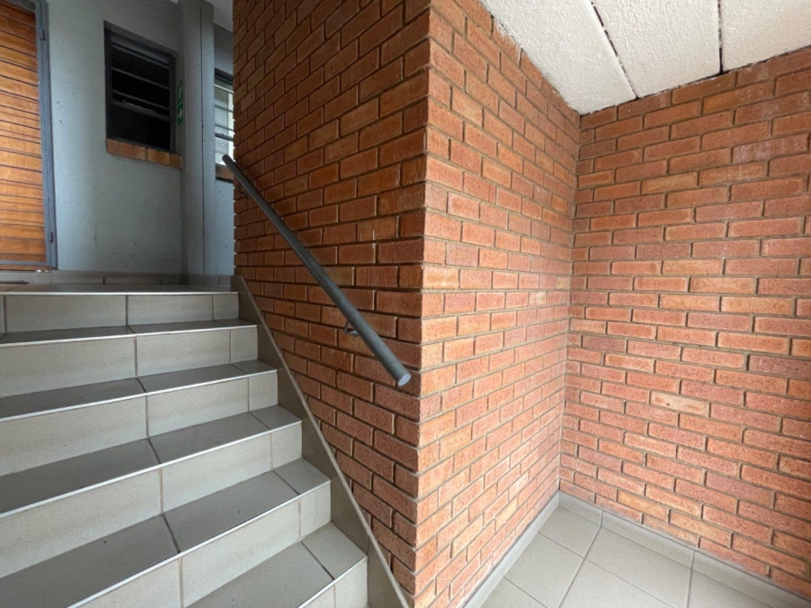 2 Bedroom Property for Sale in Jansenpark Gauteng