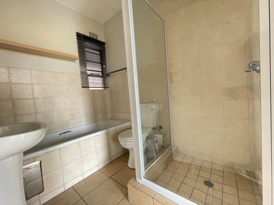 2 Bedroom Property for Sale in Jansenpark Gauteng