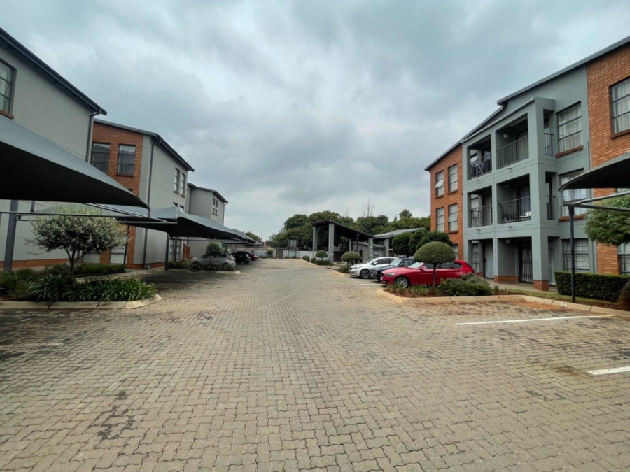 2 Bedroom Property for Sale in Jansenpark Gauteng