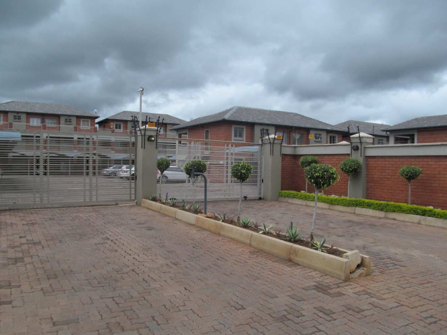 2 Bedroom Property for Sale in Booysens Gauteng