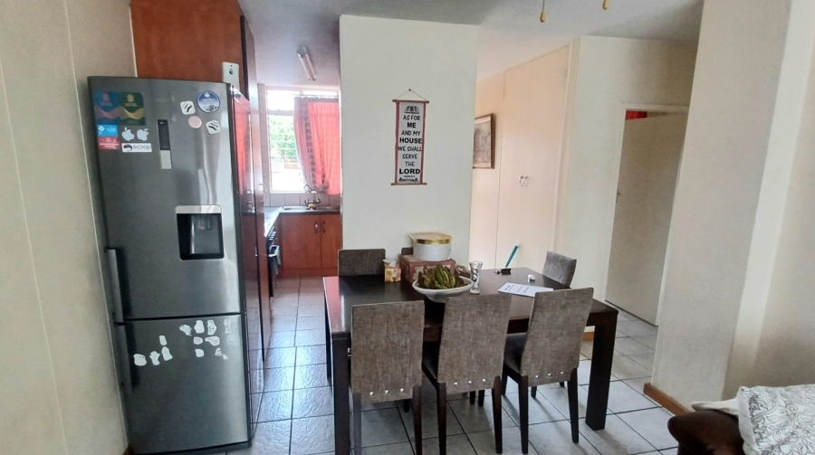 2 Bedroom Property for Sale in Pretoria North Gauteng