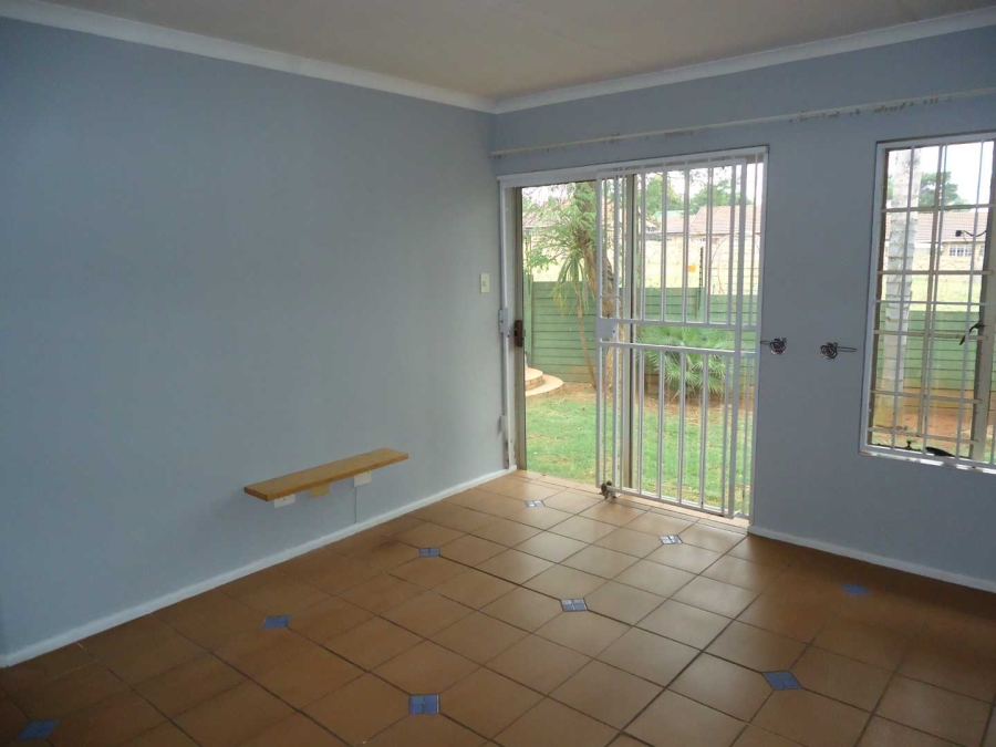 2 Bedroom Property for Sale in Moreleta Park Gauteng