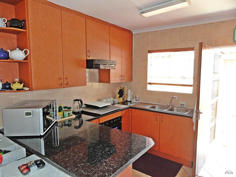 To Let 3 Bedroom Property for Rent in Willowbrook Gauteng