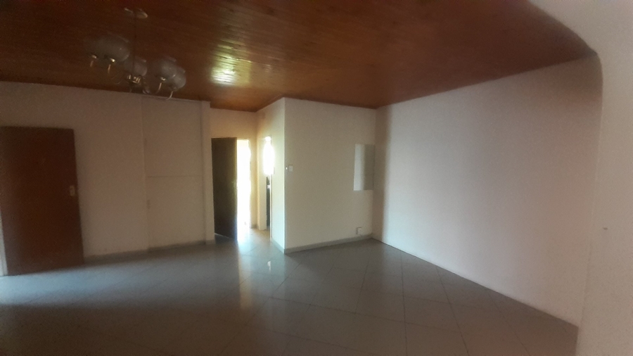 To Let 3 Bedroom Property for Rent in West Park Gauteng