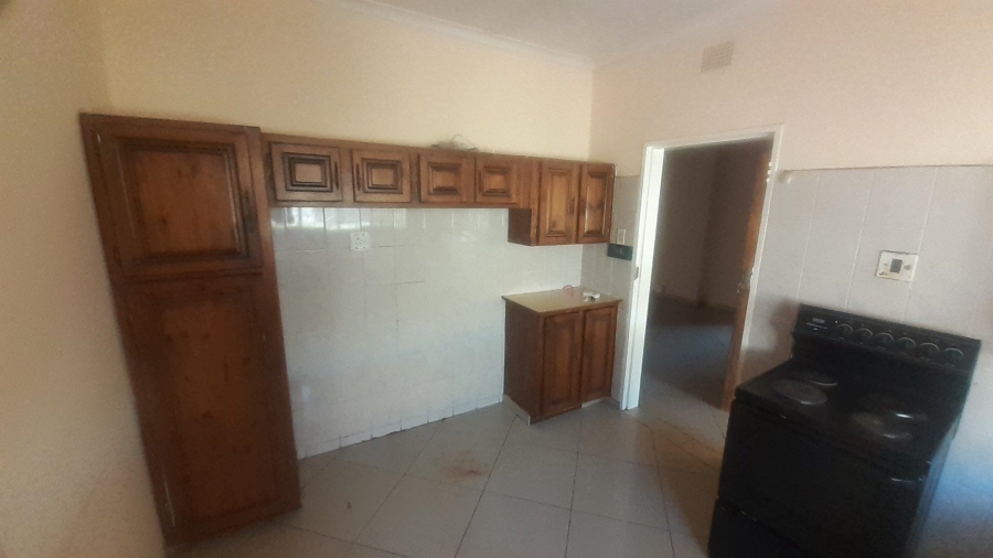 To Let 3 Bedroom Property for Rent in West Park Gauteng