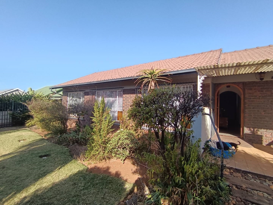 3 Bedroom Property for Sale in Pretoria North Gauteng