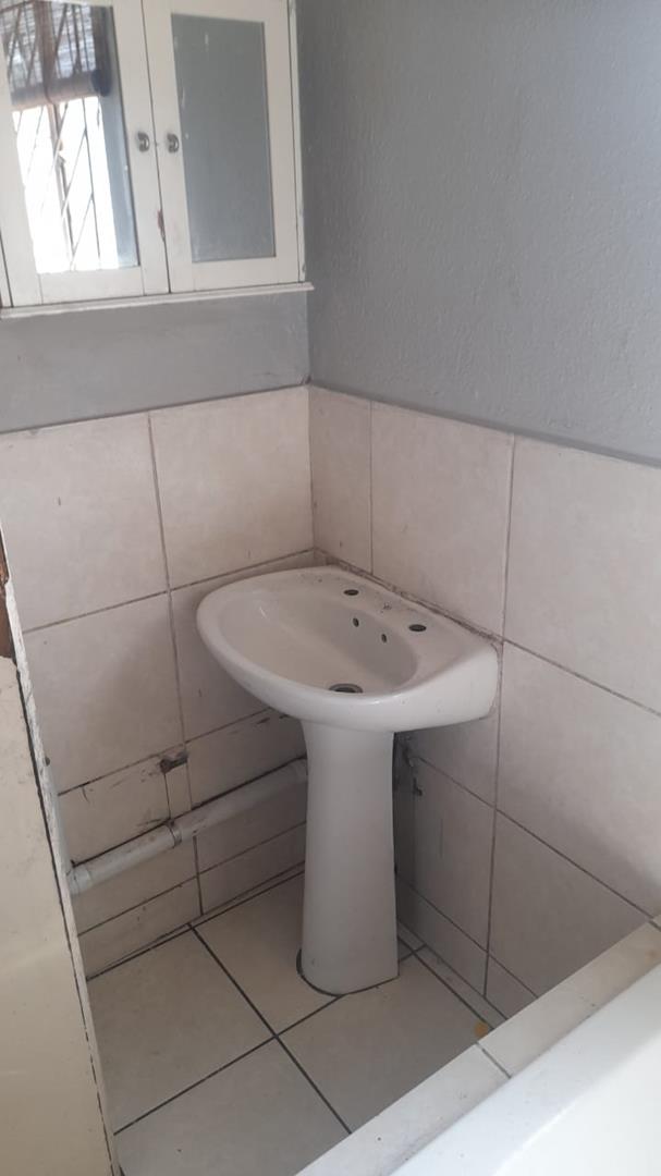 2 Bedroom Property for Sale in Birch Acres Gauteng