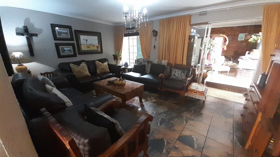 3 Bedroom Property for Sale in Van Riebeeck Park Gauteng