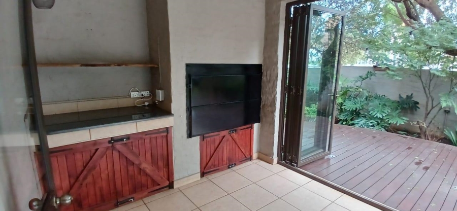 4 Bedroom Property for Sale in Glen Erasmia Gauteng