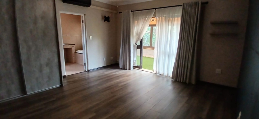 4 Bedroom Property for Sale in Glen Erasmia Gauteng