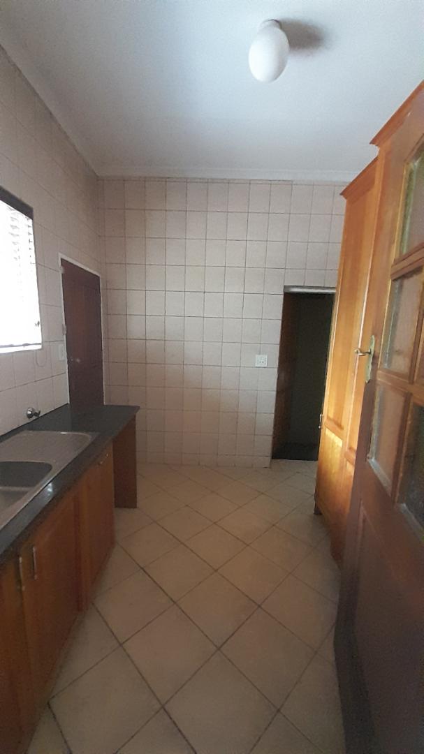 4 Bedroom Property for Sale in Glen Marais Gauteng