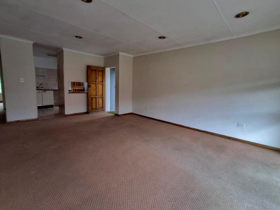 2 Bedroom Property for Sale in Terenure Gauteng