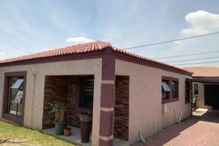 4 Bedroom Property for Sale in Terenure Gauteng