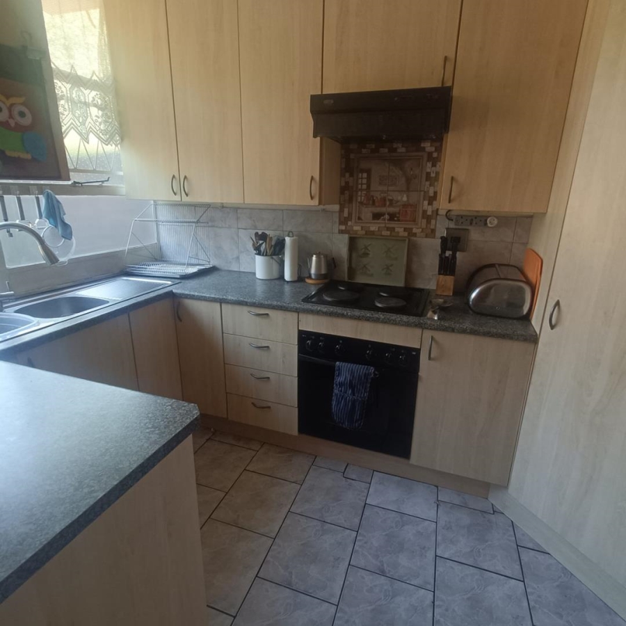 3 Bedroom Property for Sale in Clubview Gauteng