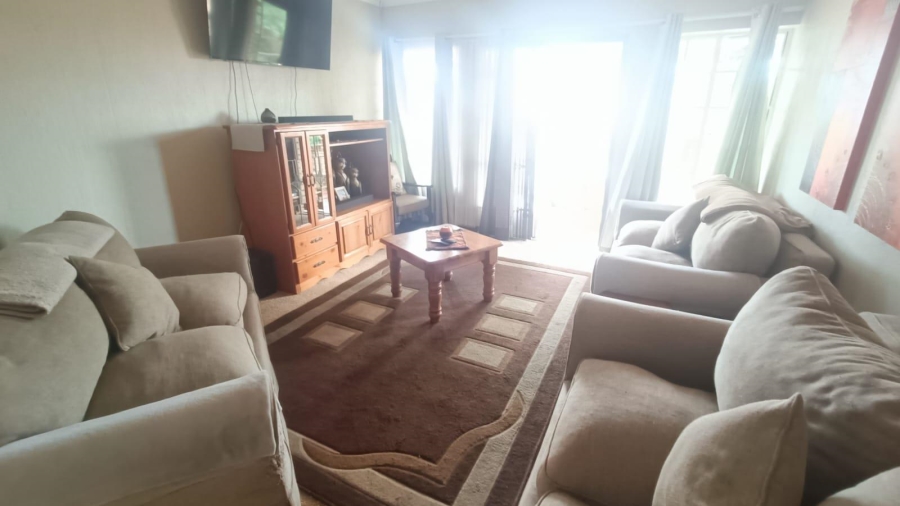 3 Bedroom Property for Sale in Zwartkop Gauteng