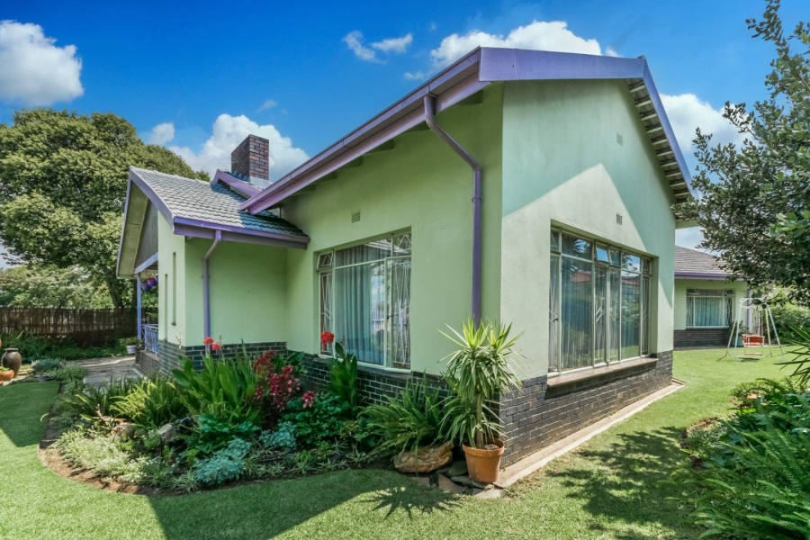 3 Bedroom Property for Sale in Ontdekkerspark Gauteng