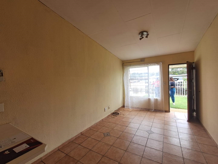 2 Bedroom Property for Sale in Ridgeway Ext 3 Gauteng