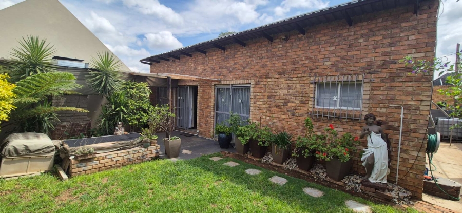 5 Bedroom Property for Sale in Alberton North Gauteng