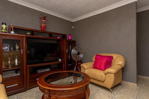 2 Bedroom Property for Sale in Naturena Gauteng