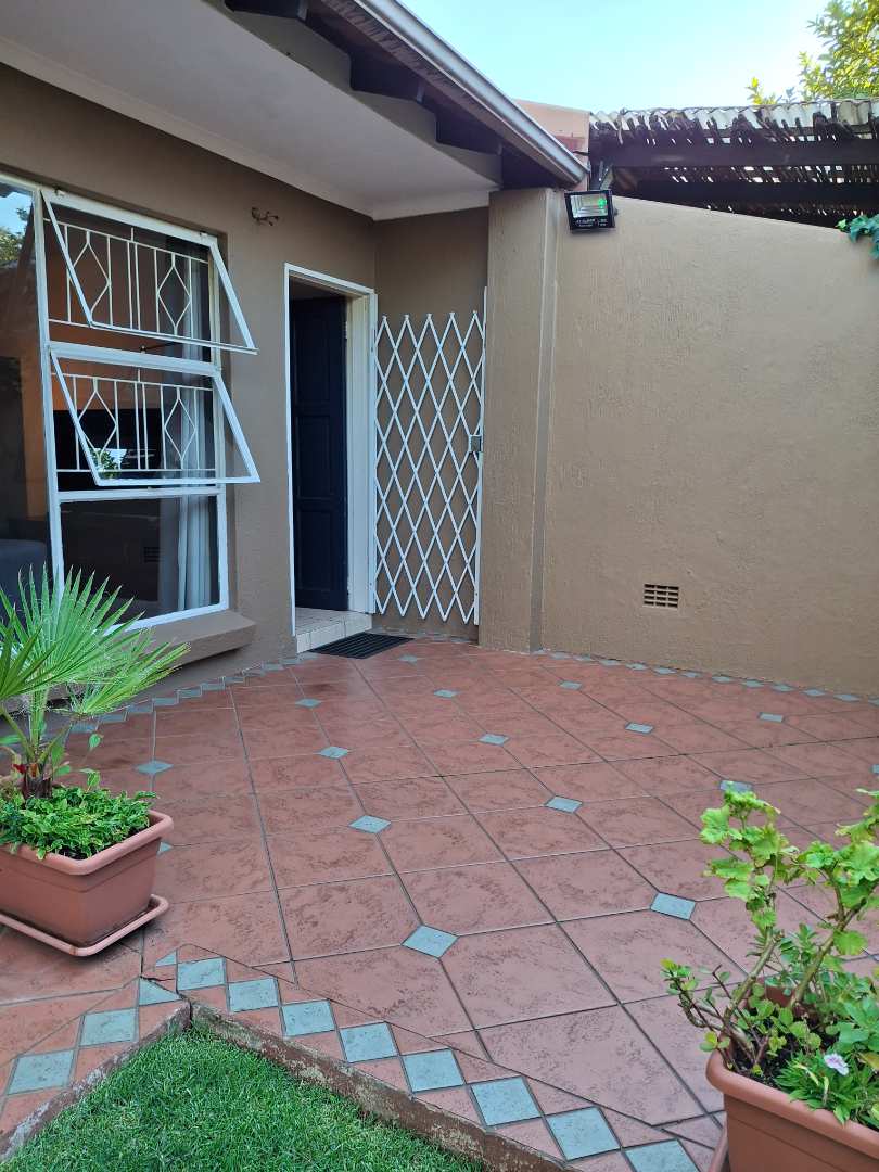 2 Bedroom Property for Sale in Randpark Ridge Gauteng