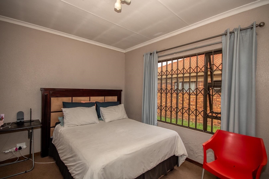 To Let 3 Bedroom Property for Rent in Southdowns Gauteng