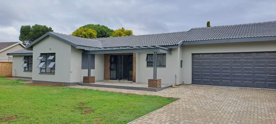 4 Bedroom Property for Sale in Brackenhurst Gauteng