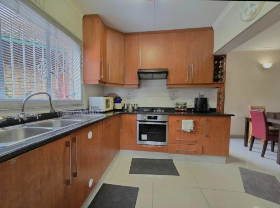 3 Bedroom Property for Sale in Bassonia Gauteng