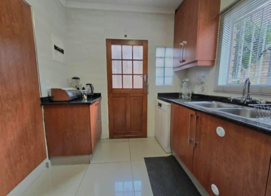 3 Bedroom Property for Sale in Bassonia Gauteng