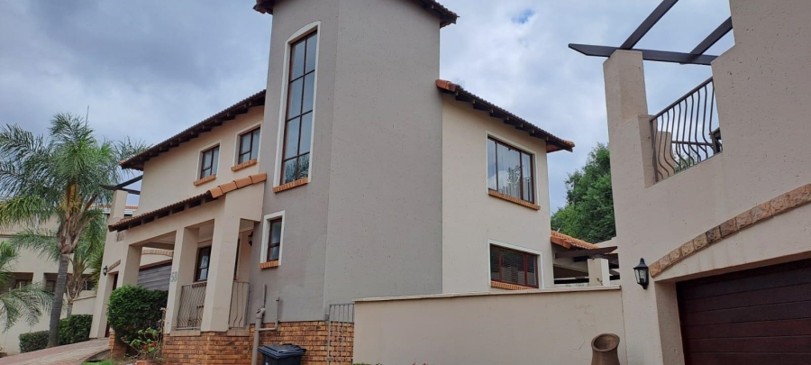 3 Bedroom Property for Sale in Bassonia Gauteng