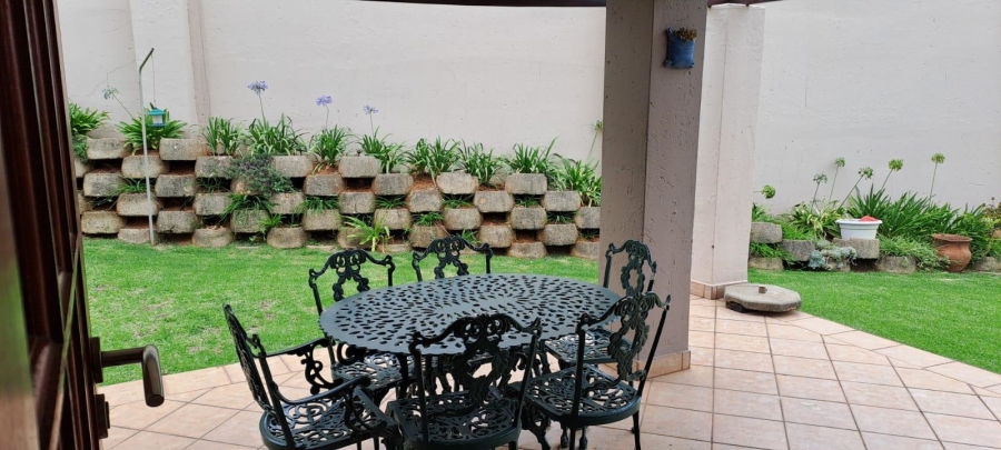 3 Bedroom Property for Sale in Bassonia Gauteng