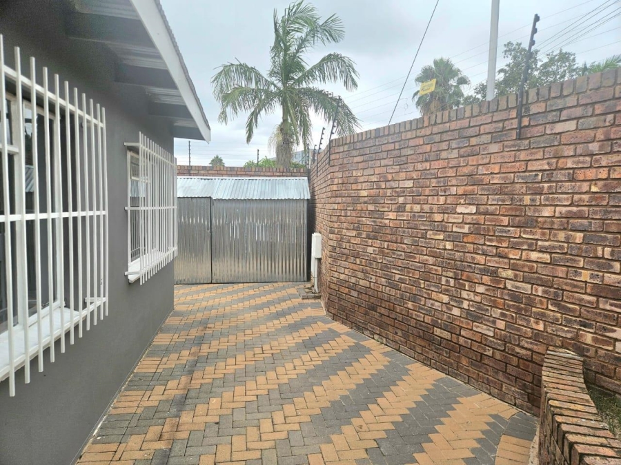 3 Bedroom Property for Sale in Pretoria Gardens Gauteng