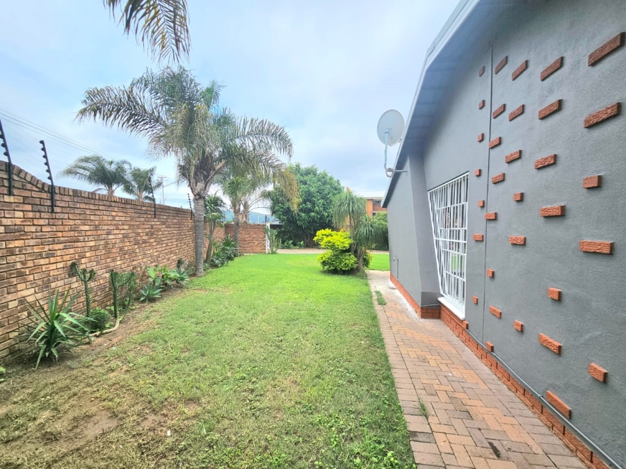 3 Bedroom Property for Sale in Pretoria Gardens Gauteng