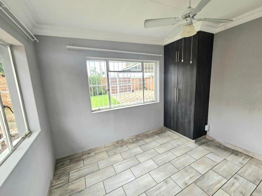 3 Bedroom Property for Sale in Pretoria Gardens Gauteng