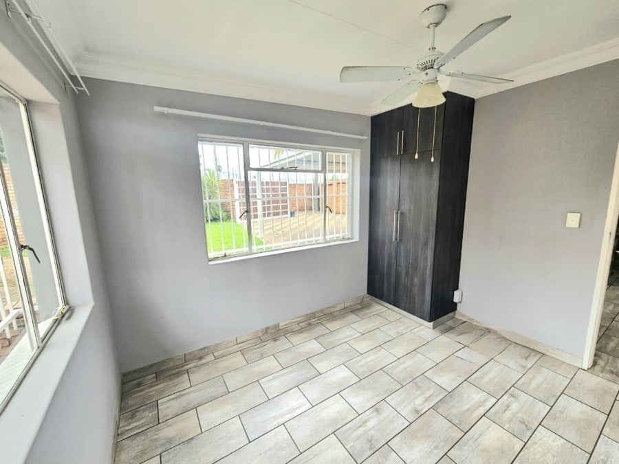 3 Bedroom Property for Sale in Pretoria Gardens Gauteng