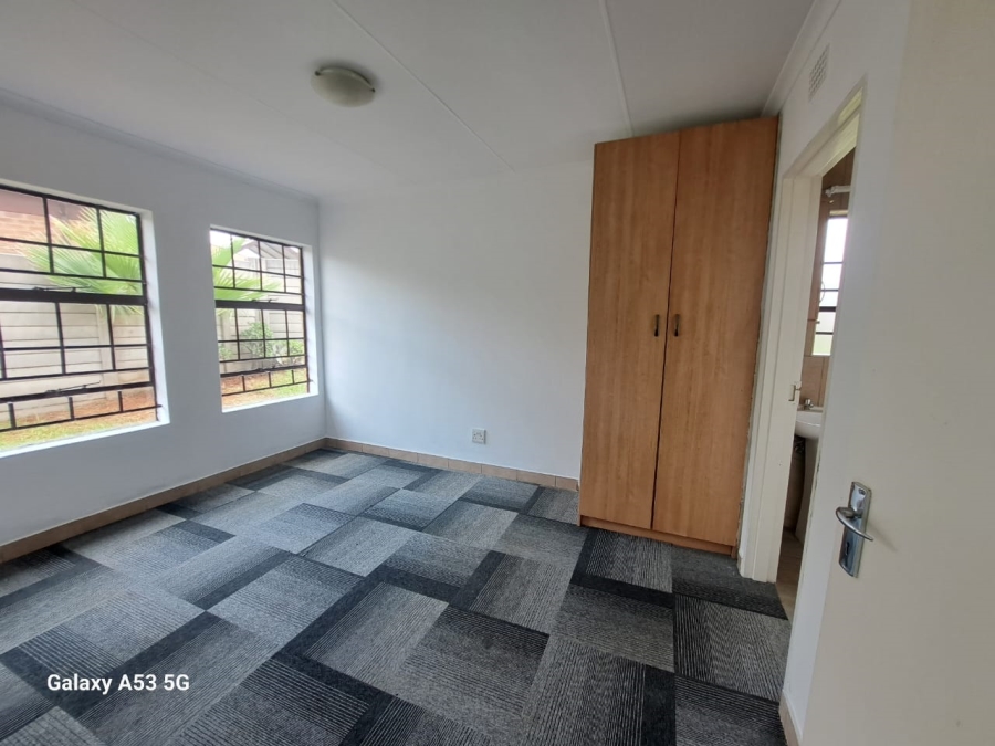 3 Bedroom Property for Sale in Olievenhoutbosch Gauteng