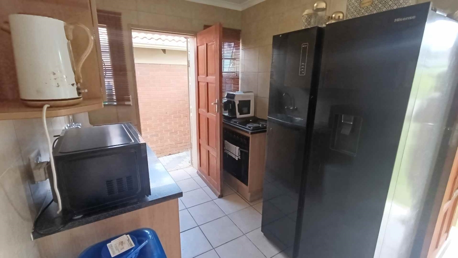 3 Bedroom Property for Sale in Thatch Hill Estate Gauteng