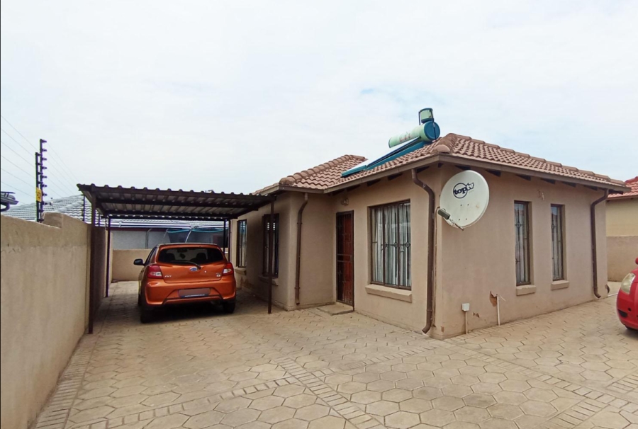 3 Bedroom Property for Sale in Elandspoort Gauteng