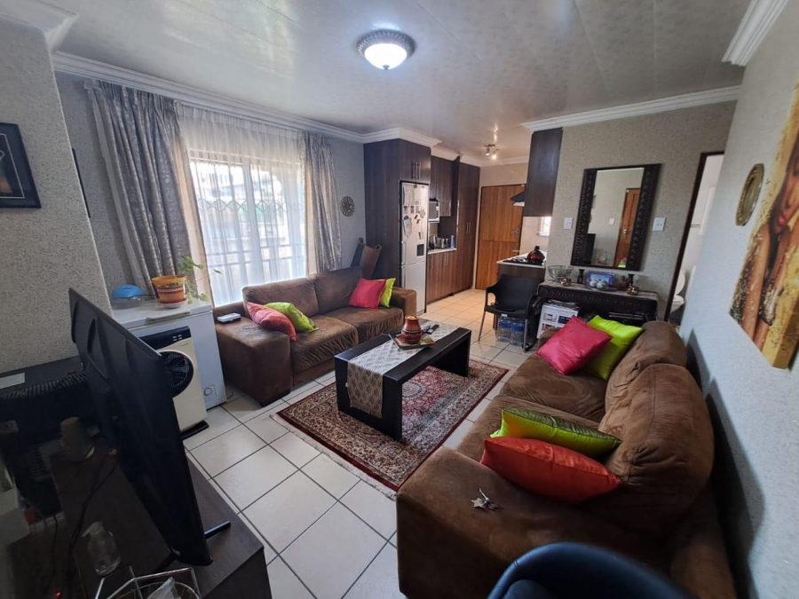 3 Bedroom Property for Sale in Olievenhoutbosch Gauteng