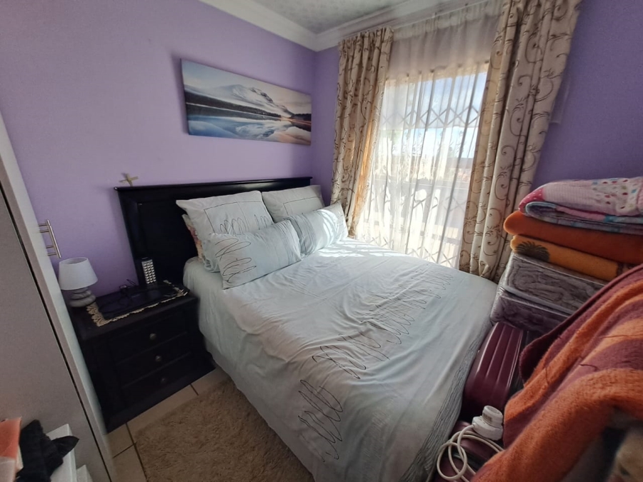 3 Bedroom Property for Sale in Olievenhoutbosch Gauteng