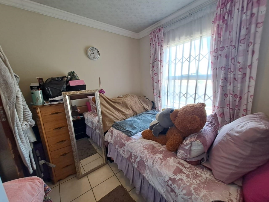 3 Bedroom Property for Sale in Olievenhoutbosch Gauteng