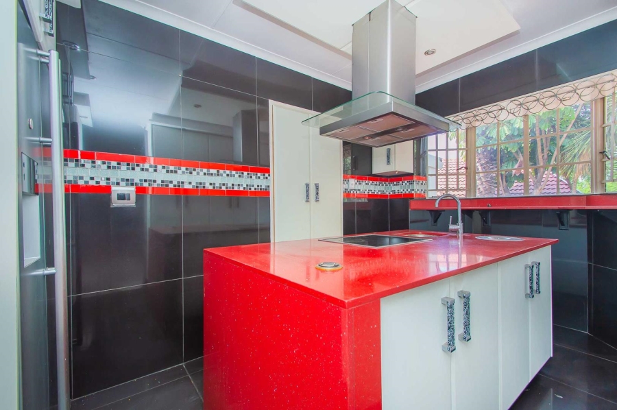 4 Bedroom Property for Sale in Sharonlea Gauteng